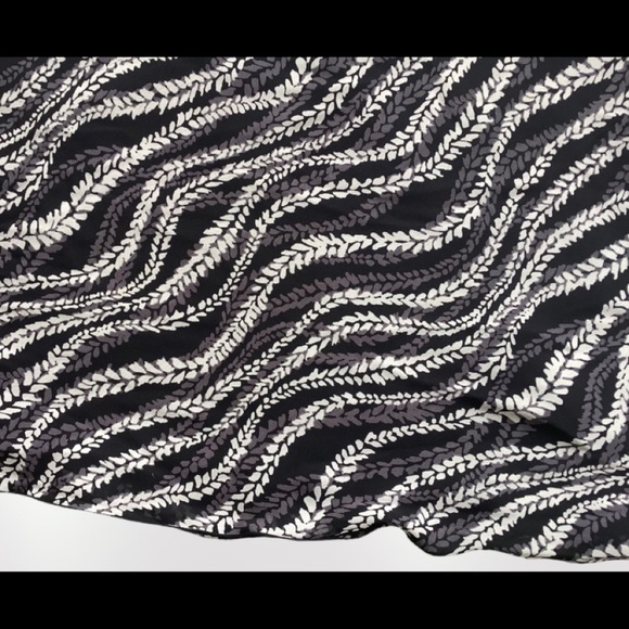 BEA CLASSICS - BLACK SKIRT SIZE PL (PETITE MEDIUM) - Picture 5 of 9